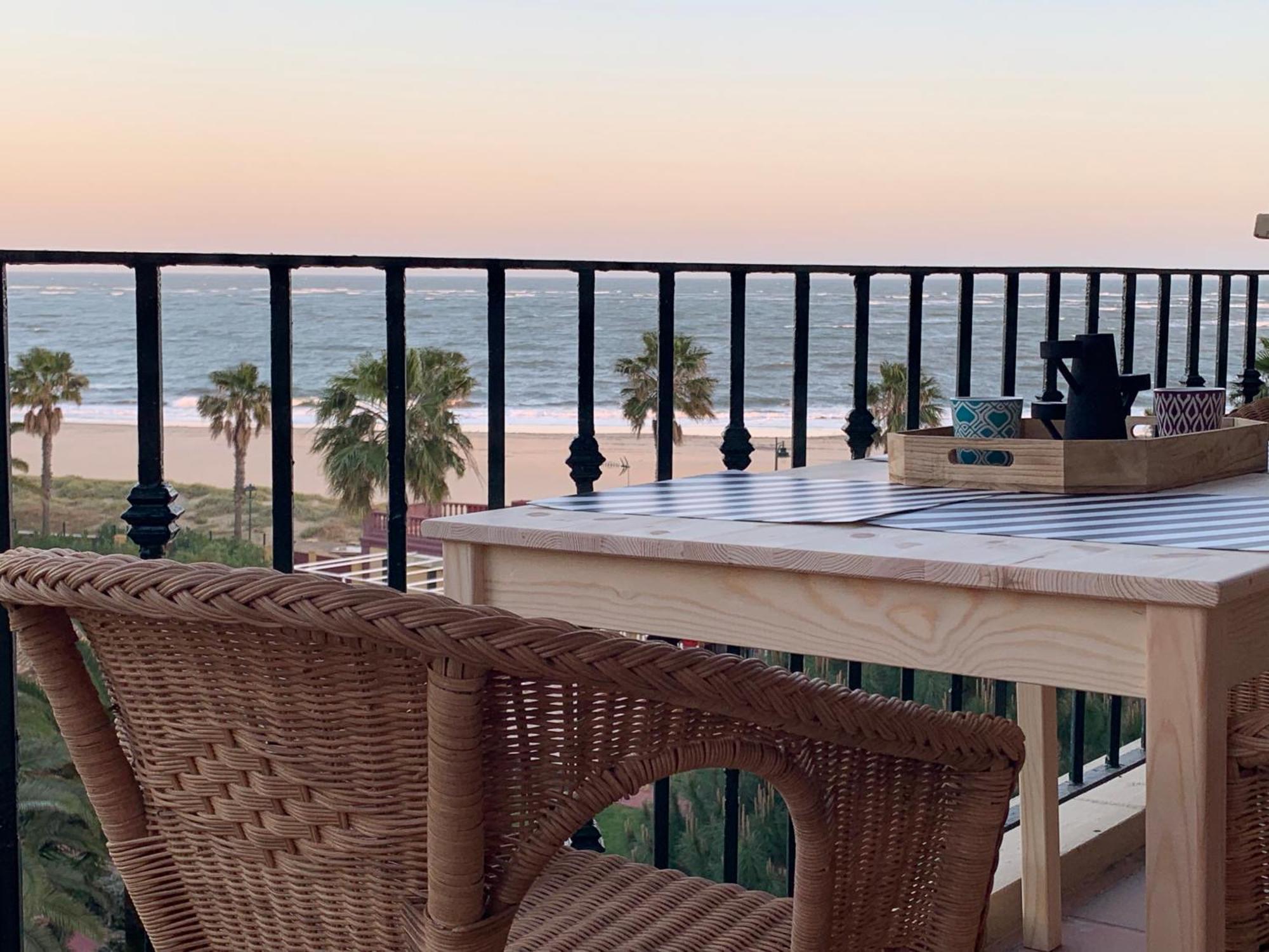 Mirando Al Mar. Primera Linea De Playa Ісла-Канела Екстер'єр фото